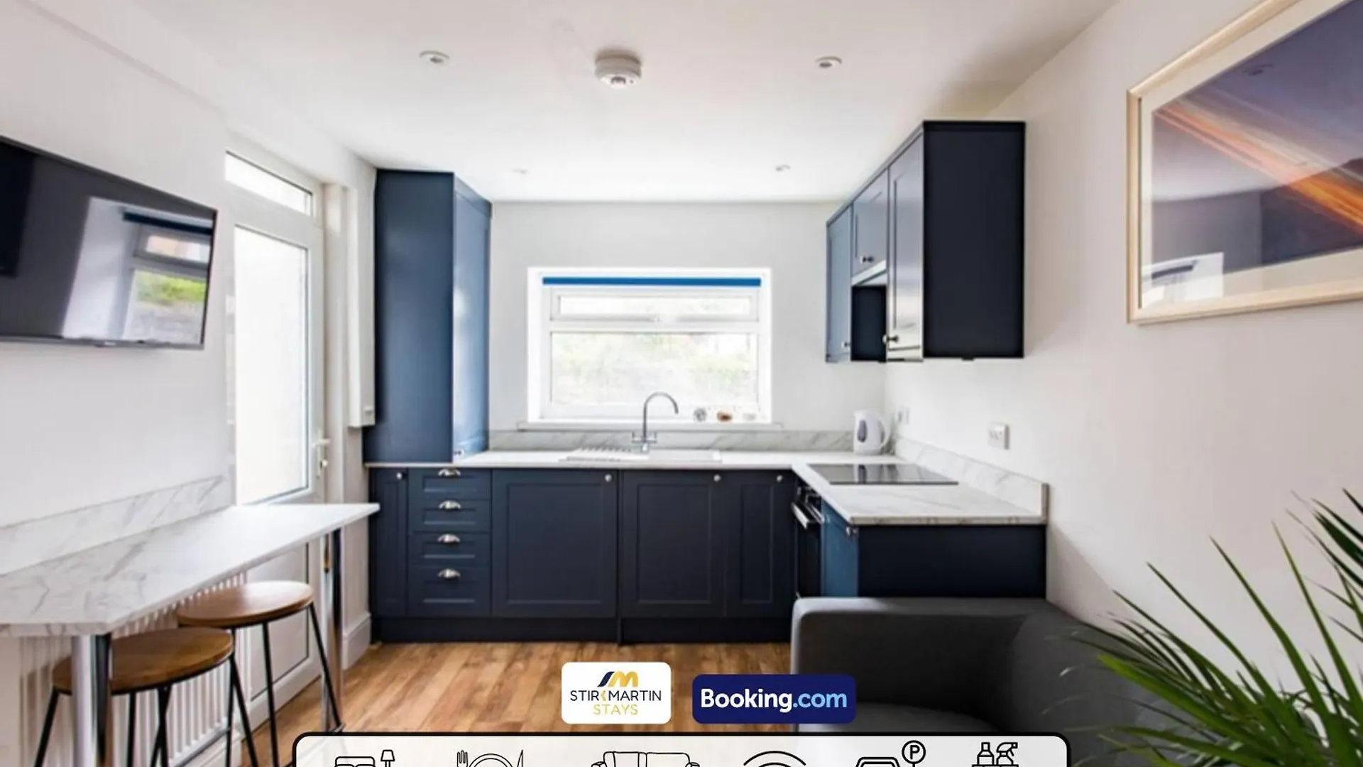 2 Bed Apartment By Stirkmartin Stays Short Lets & Serviced Accommodation Cardiff With Free Parking & 7Mins To City Centre 0*,  United Kingdom